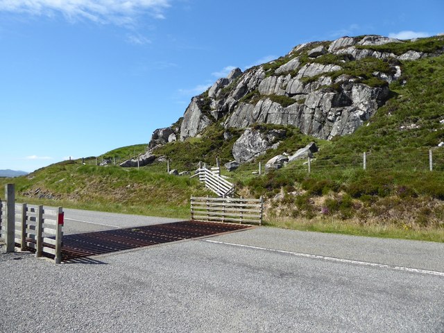 Cattle grid on A858 near Cnoc Leathann