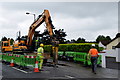 Excavating a trench, Old Mountfield Road