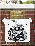 TQ1568 : The coat of arms of Thomas Newland Allen, Hampton Court Bridge by Mike Quinn
