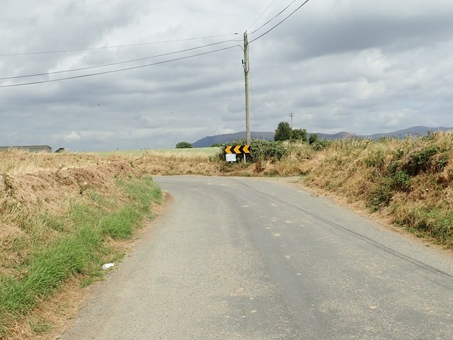 Right angles bend north of the village of Whites Town