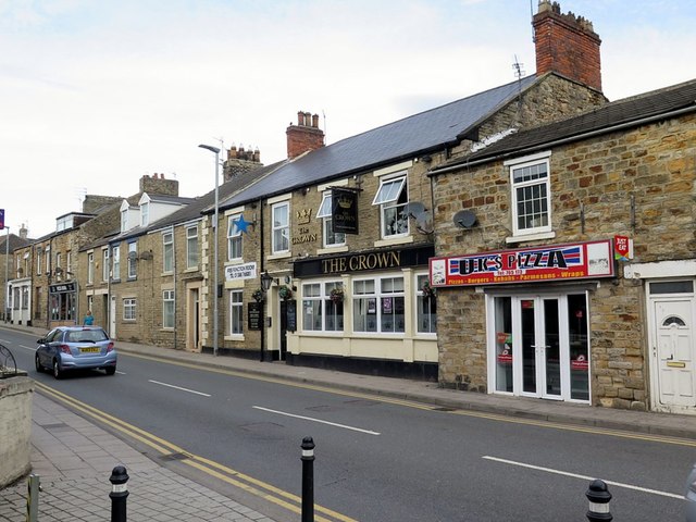 The Crown, Commercial Street, Crook