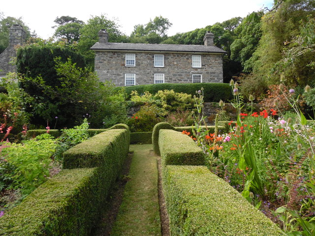 Plas yn Rhiw near Rhiw, Gwynedd © David Hillas :: Geograph Britain and ...