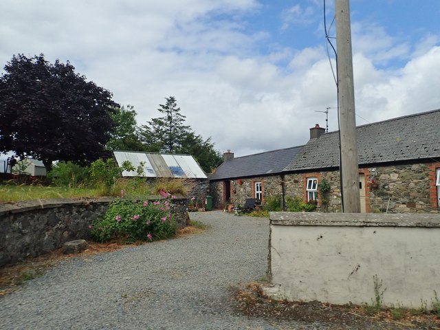 Traditional cottages near The Grange © Eric Jones :: Geograph Ireland