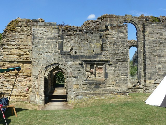 Ashby Castle – the great hall passage