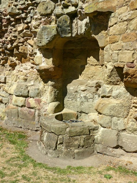 Ashby Castle – well in the Kitchen Tower