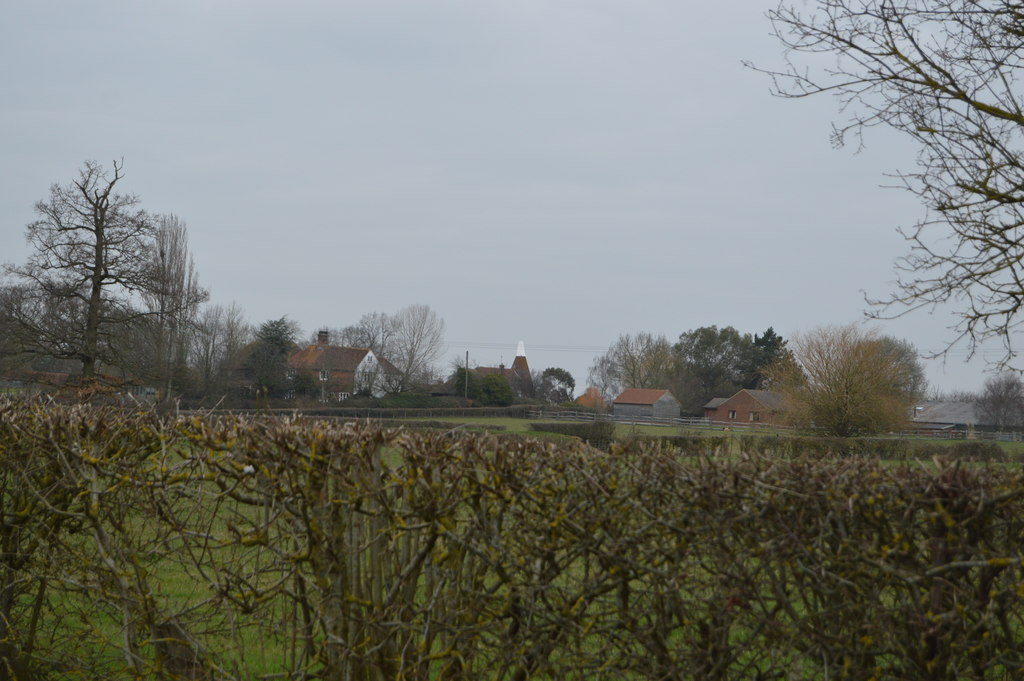 Buckhurst Farm Oast © N Chadwick cc-by-sa/2.0 :: Geograph Britain and ...