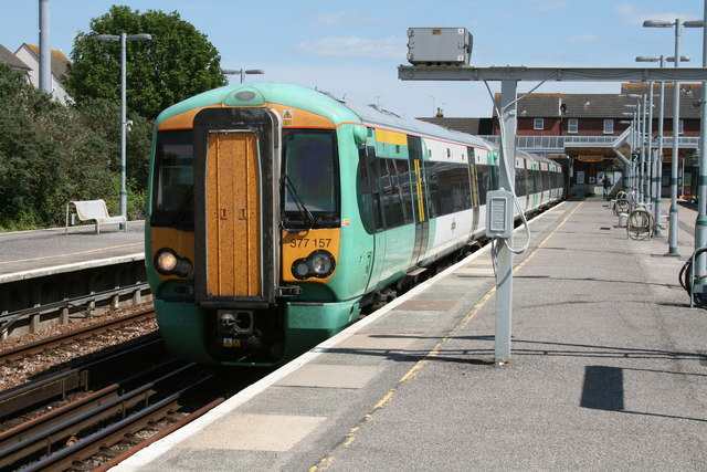 Littlehampton Railway Station © David Robinson :: Geograph Britain and ...