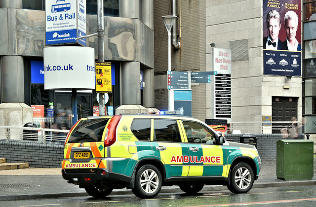Ambulance, Gt Victoria Street, Belfast (August 2018)