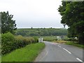 Village gateway on B4507, Walnut Trees Hill, Ashbury