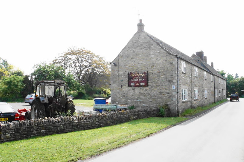 The Crown, Cerney Wick © Bill Boaden Cc-by-sa/2.0 :: Geograph Britain ...