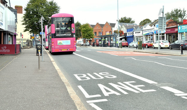 Bus lane, Ballyhackamore, Belfast (August 2018)