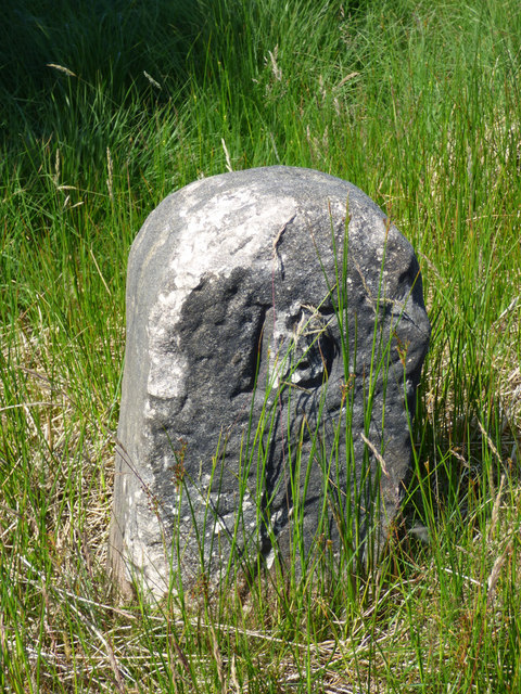 Milestone by the B836 road