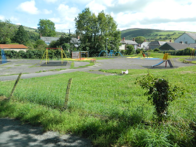 Children's playground, Tal-y-bont