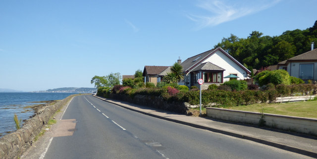 The A815 Shore Road