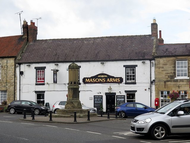 Masons Arms, Dial Place