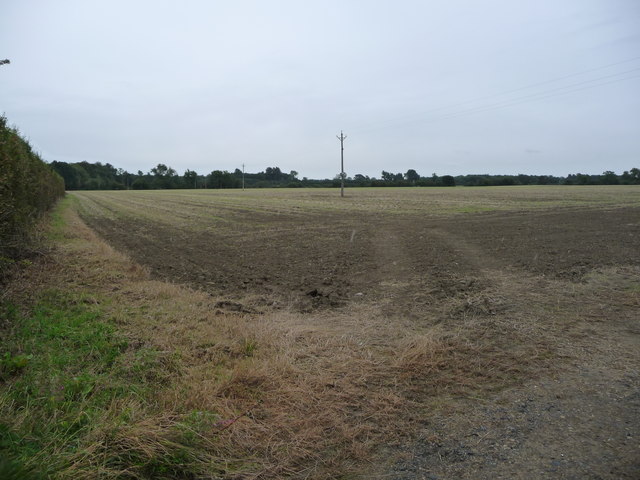 Power Lines Crossing Farmland Norton © Christine Johnstone Geograph Britain And Ireland 9201