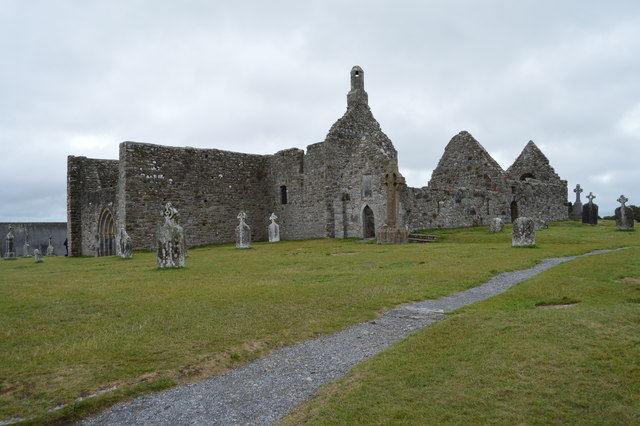 Clonmacnoise Monastic Site © N Chadwick cc-by-sa/2.0 :: Geograph Ireland