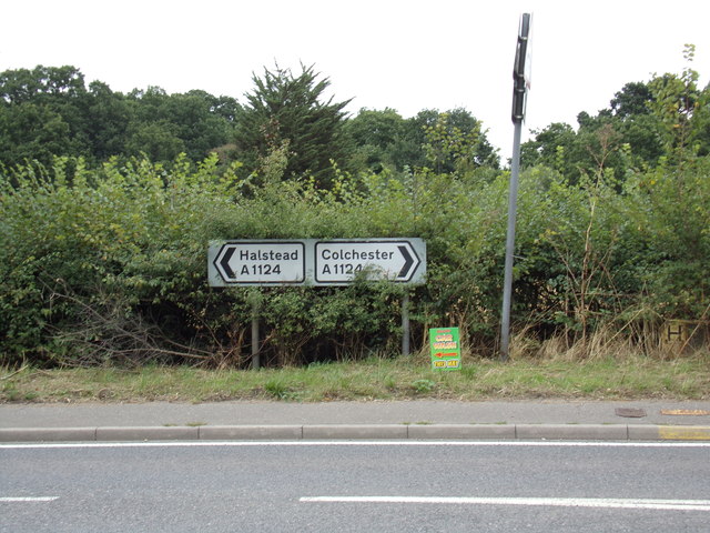 Roadsigns on the A1124 Halstead Road