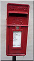 Close up, Elizabeth II postbox on High Street, Byers Green