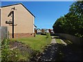 Path leading into Lomondgate housing