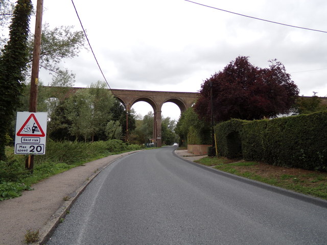 A1124 Colchester Road & Chappel Viaduct