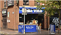 J3373 : "Bella Vita", Belfast (September 2018) by Albert Bridge