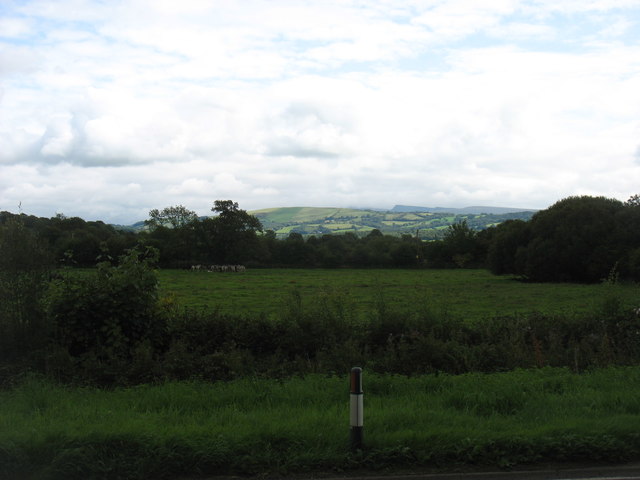 Farmland east of the A40