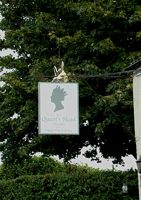 Queens Head Public House sign