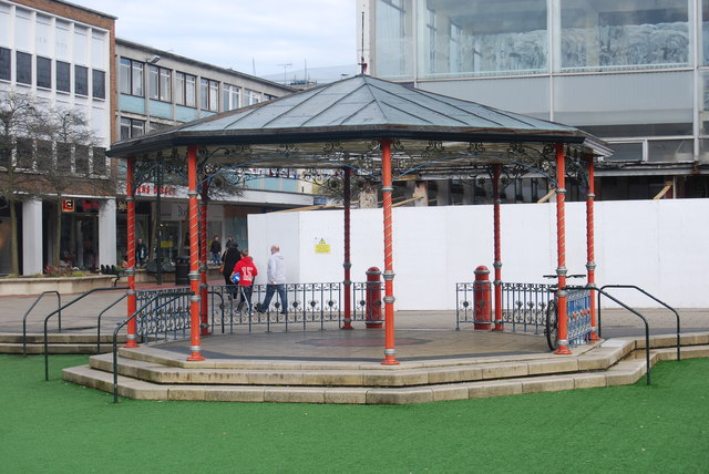 Bandstand in Queens Square (3)