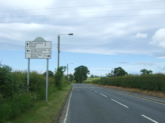 Etherley Moor (B6282) approaching junction with Wigdan Walls Road