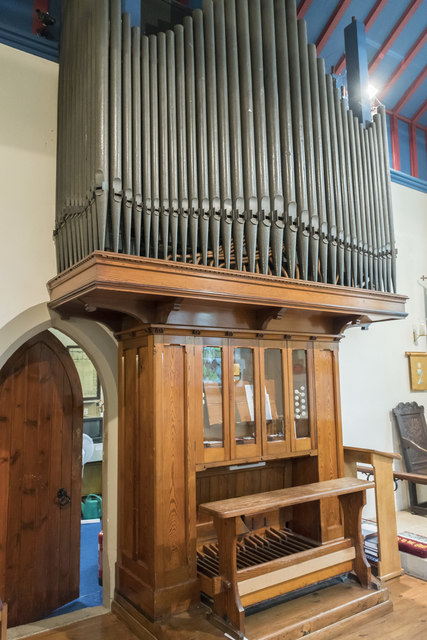 Organ, All Saints' church, North Hykeham
