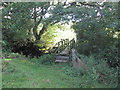 Footbridge north of Birch Hill Farm