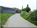 Approaching Linton Woods Farm