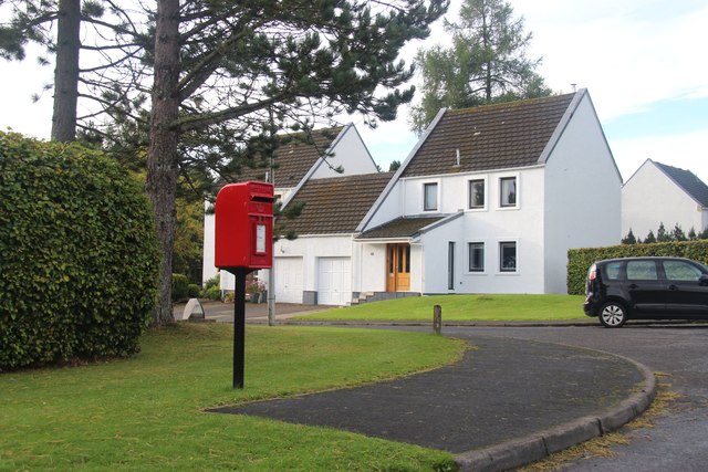 Letterbox and housing at Airlie Court, Muirton