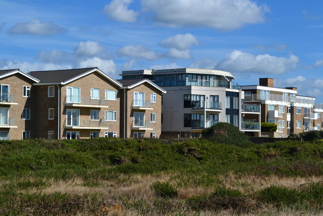 Clifftop apartments, Milford on Sea