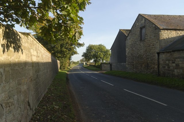 Marston Pond, Harrogate - area information, map, walks and more