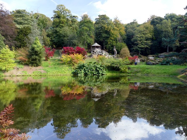 The Grotto House and Autumn colour