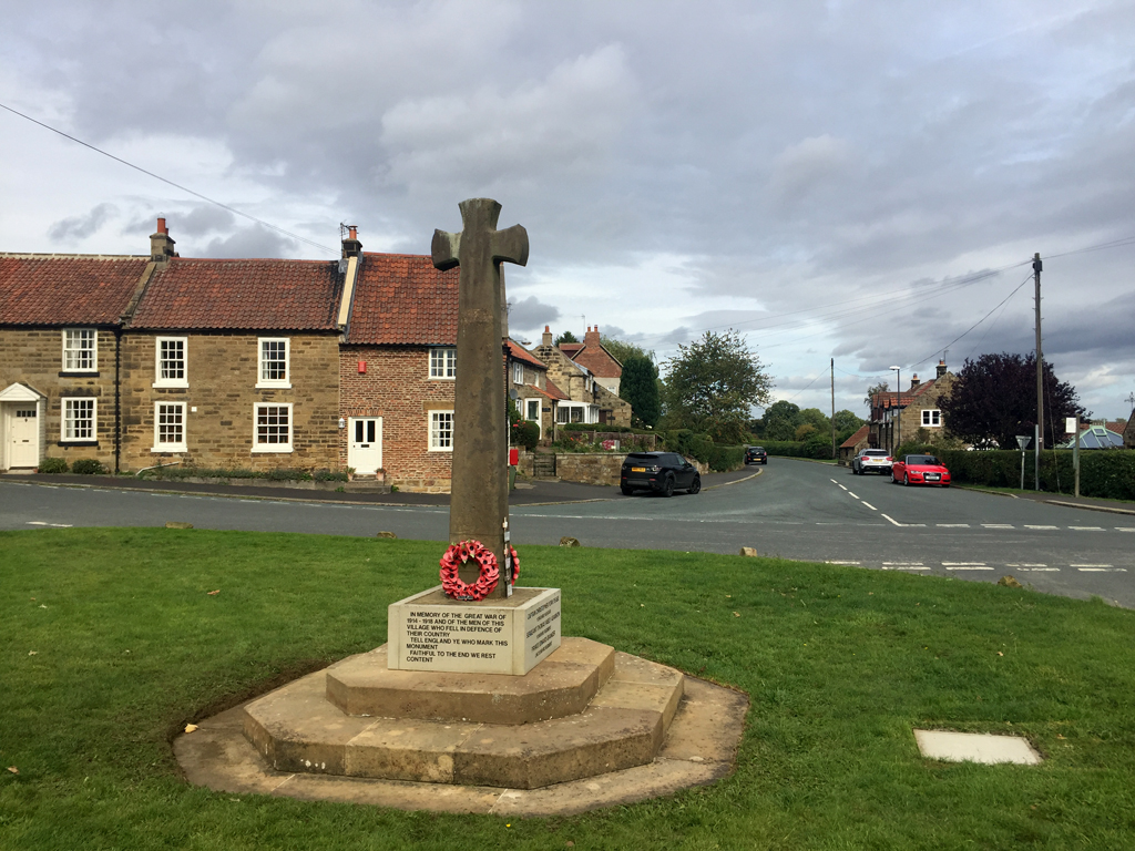 Ingleby Cross © John Allan :: Geograph Britain and Ireland