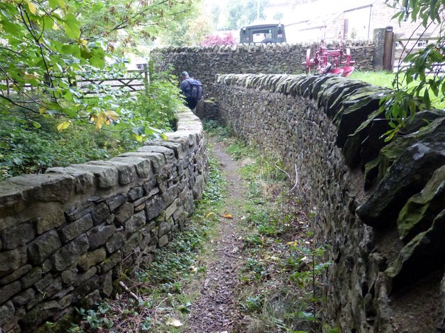 Walled footpath at Normans Farm