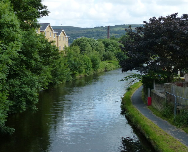Leeds and Liverpool Canal in Burnley