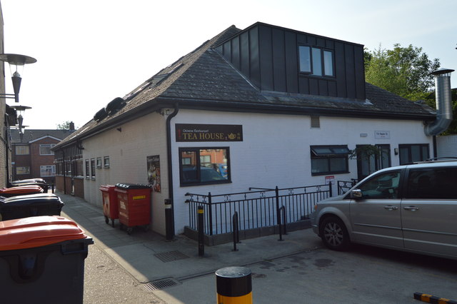 tea-house-restaurant-n-chadwick-geograph-britain-and-ireland