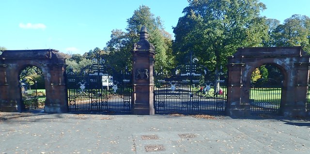 Ornamental gates of Ormeau Park