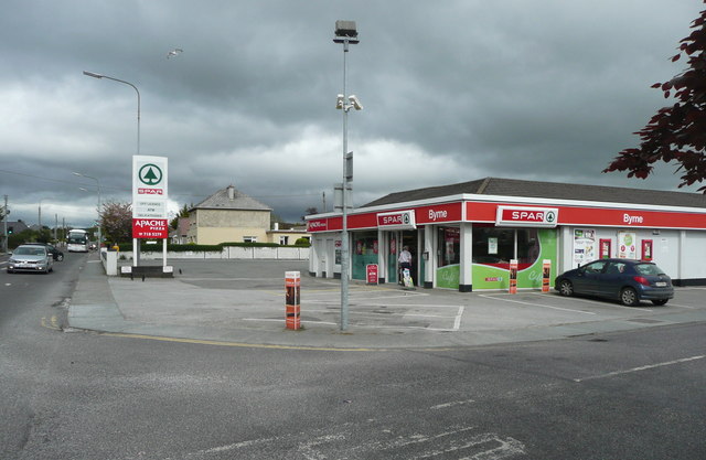 Spar shop, Oakpark Road, Tralee © Humphrey Bolton :: Geograph Ireland