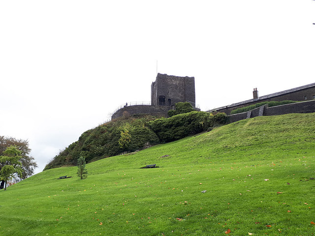 Clitheroe Castle: view from below