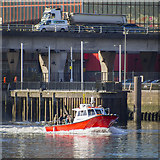 J3474 : The 'Ocean Crest' at Belfast by Rossographer