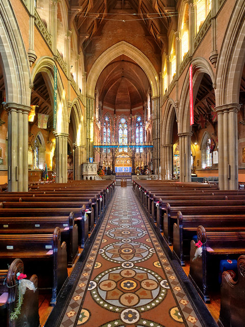 Bury Parish Church, The Nave