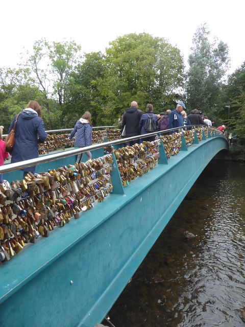 Bakewell - locks of love!