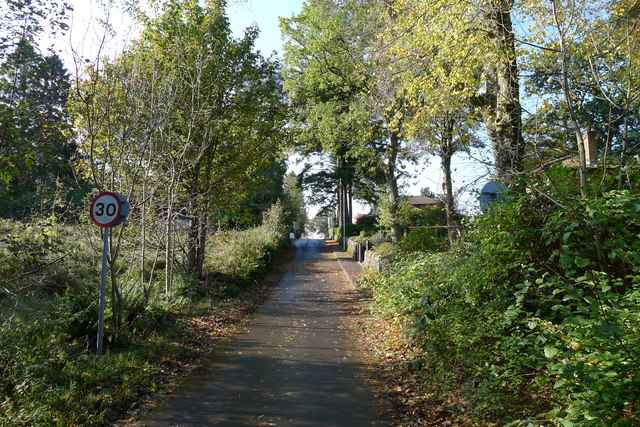 Baldernock Road entering Milngavie
