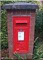 Elizabeth II postbox on Blackburn Road, Higher Wheelton