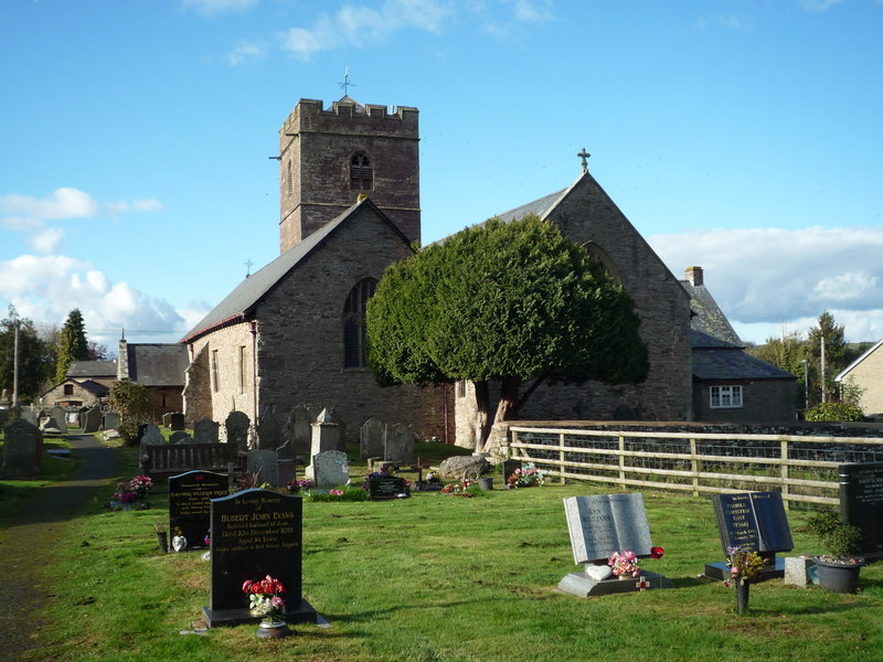 St. Gwendoline's Church (Talgarth) © Fabian Musto cc-by-sa/2.0 ...